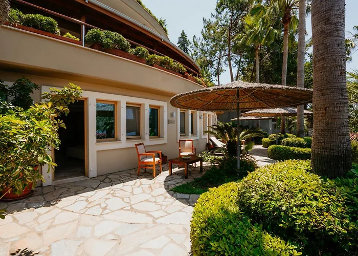 Loryma Luxury 3* 博兹布伦