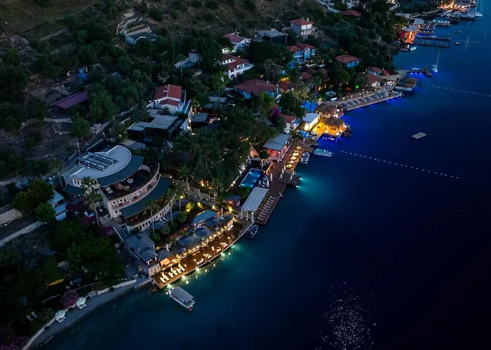 酒店 Loryma Luxury 博兹布伦